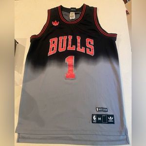 Limited Edition Derrick Rose Chicago Bulls Jersey Men’s Size Medium